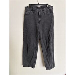 Levi's High-Rise Straight Leg Jeans in Charcoal Black